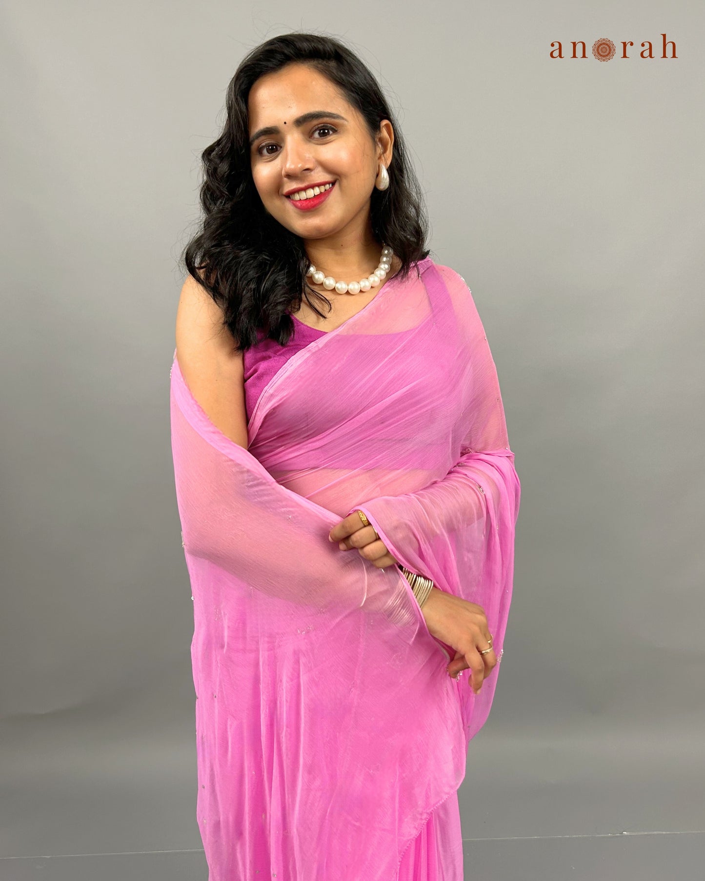 Plain Light Pink Chiffon Saree