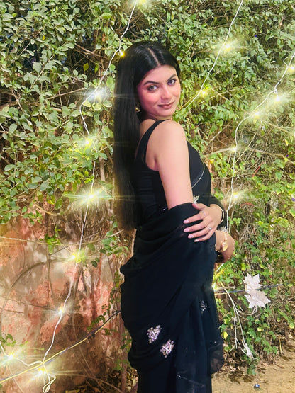 Juhi- Black