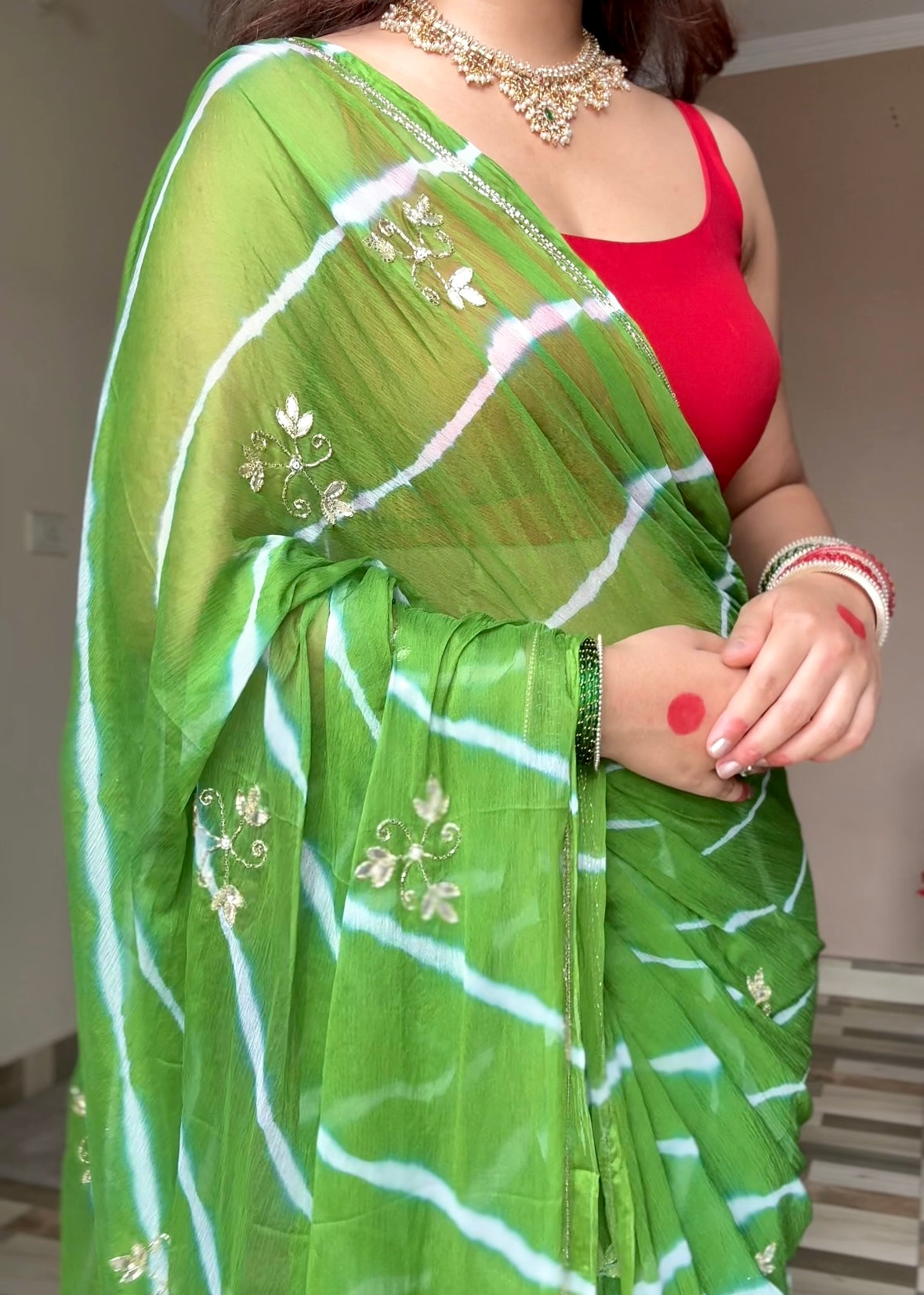 Lahariya- Pista Green