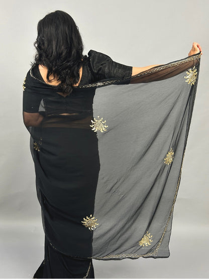 Maharani- Black Pre-Pleated Saree