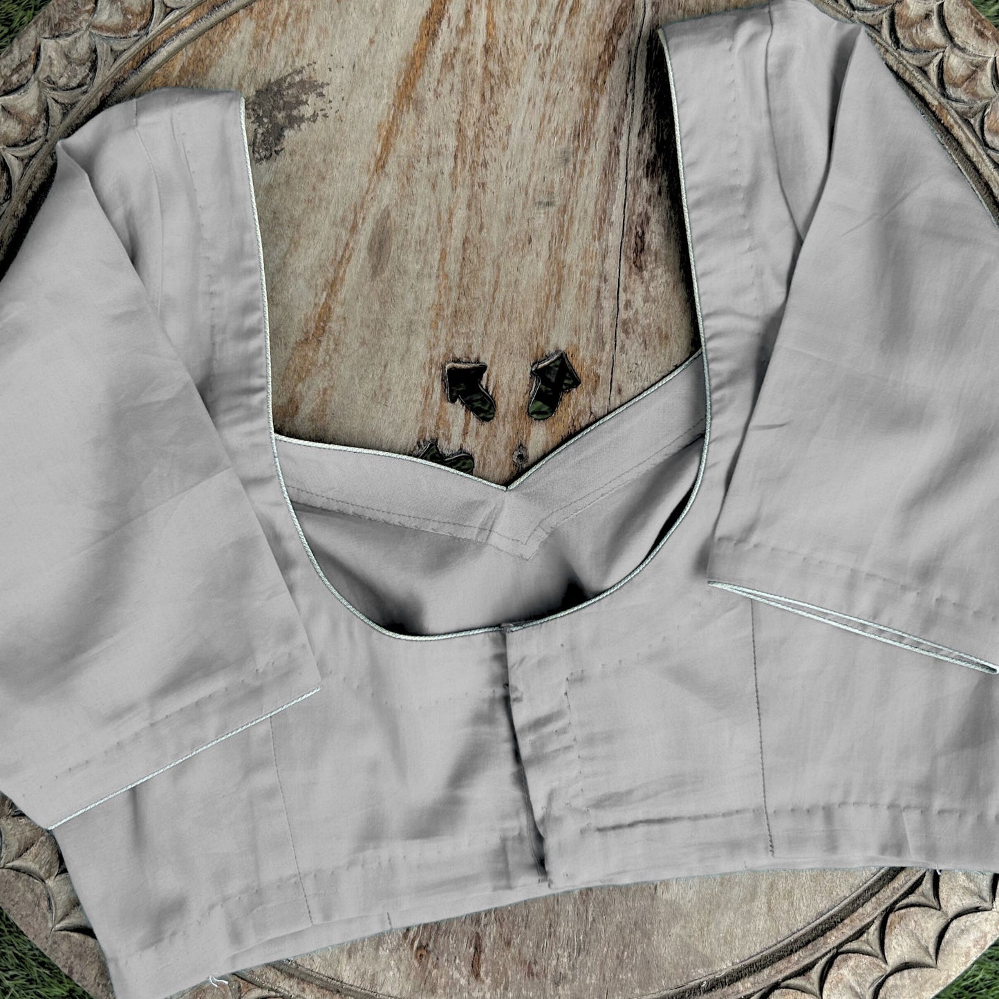 Sweet heart neck padded blouse- half sleeves