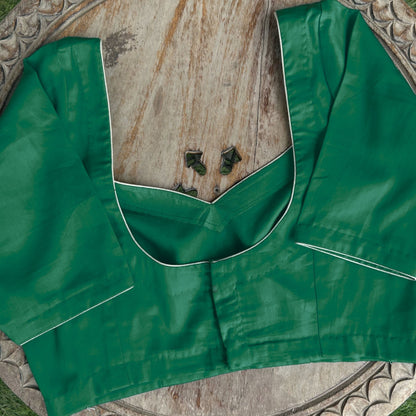 Sweet heart neck padded blouse- half sleeves