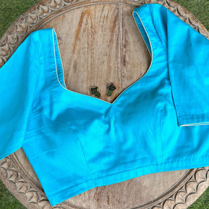 Sweet heart neck padded blouse- half sleeves